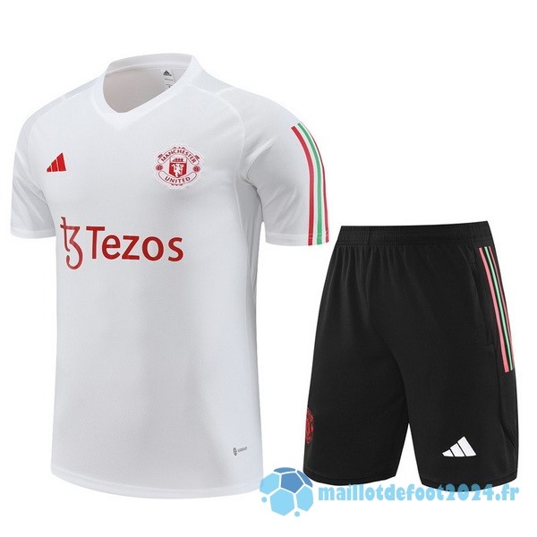 Nouveau Entrainement Ensemble Complet Manchester United 2022 2023 Blanc I Noir