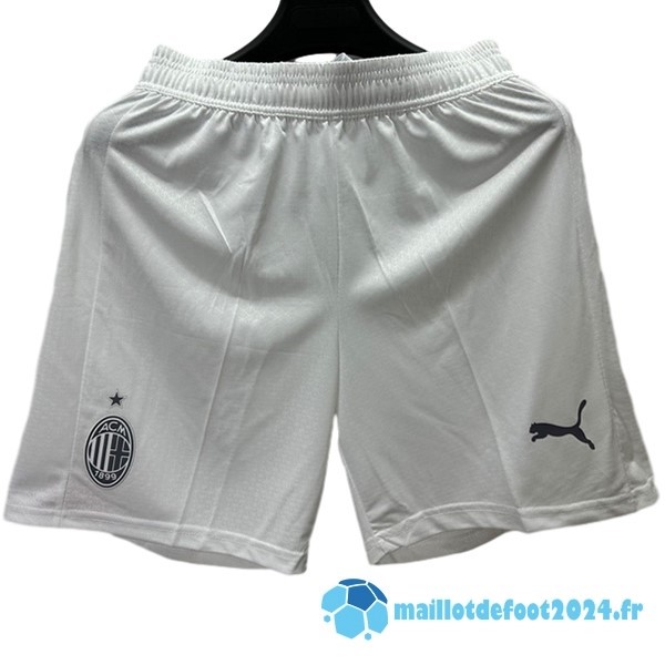 Nouveau Exterieur Joueurs Pantalon AC Milan 2023 2024 Blanc