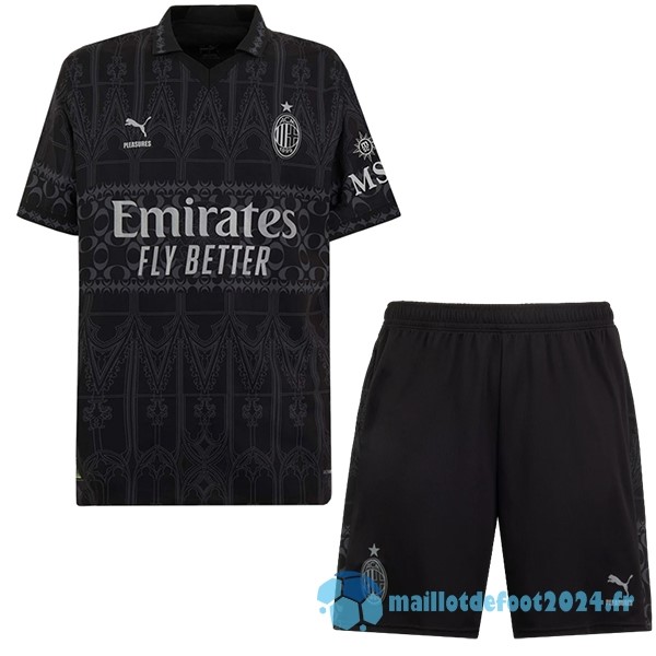 Nouveau Fourth Conjunto De Homme AC Milan 2023 2024 Noir